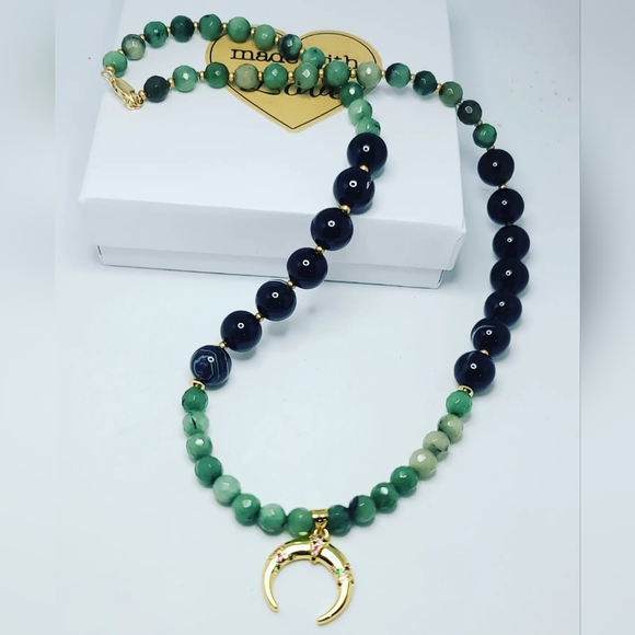 Faceted Zoisite, Black Lace Agate Moon Stainless steel Zirconia charm necklace - Picture 3 of 4